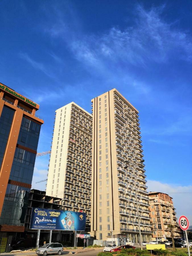 Apartments Kristo Batumi Eksteriør billede